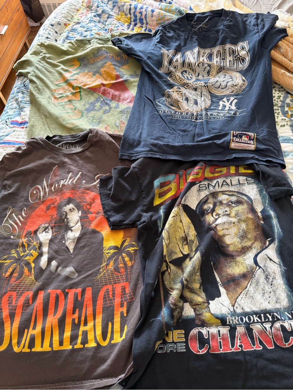 Pacsun graphic tee bundle size small
